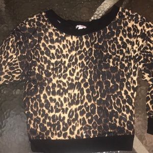 Leopard print top